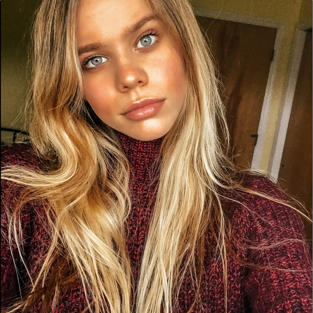 Meet your Posher, Emma